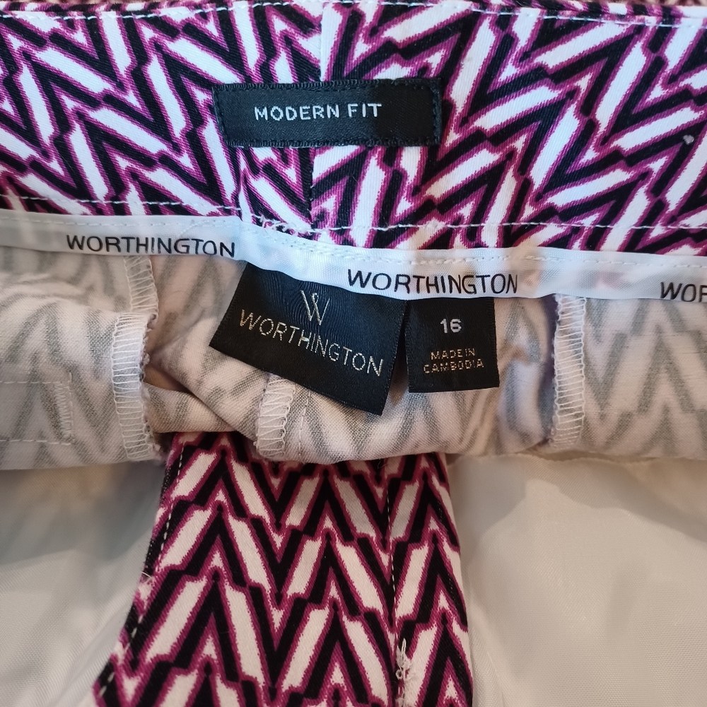 Worthington Shorts - Picture 4 of 5